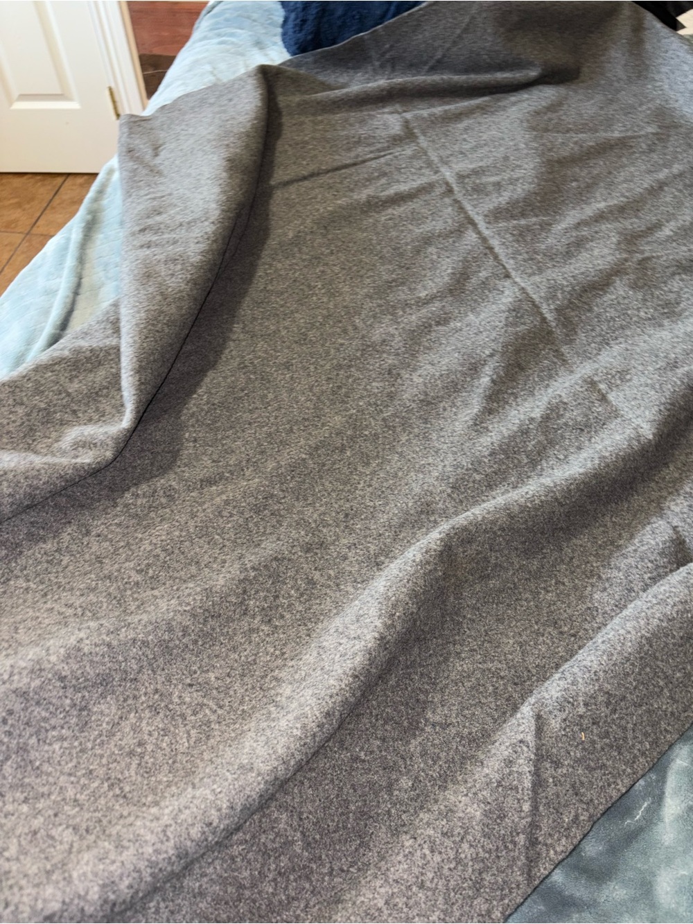 Military 100% Wool Gray Blanket - Picture 6 of 6